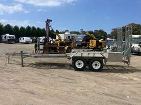 2011 Classic Tandem Axle Plant Tandem Axle Plant Trailer - picture2' - Click to enlarge