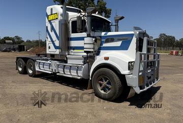 2001 KENWORTH T904 PRIME MOVER