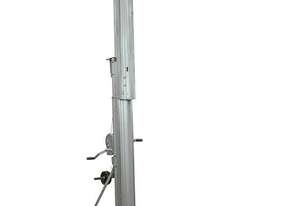 Genie   SLC-12 Material Lift