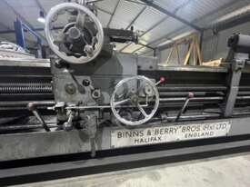 Binns & Berry TB Lathe Machine 10 HP - Exceptional Performance, In Very Good Condition! - picture1' - Click to enlarge