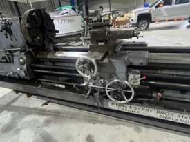 Binns & Berry TB Lathe Machine 10 HP - Exceptional Performance, In Very Good Condition! - picture0' - Click to enlarge