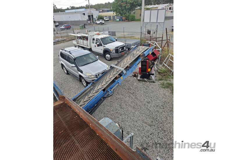 caption Ezystak S100 screener