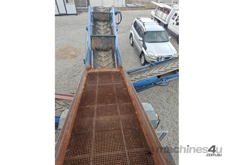 caption Ezystak S100 screener