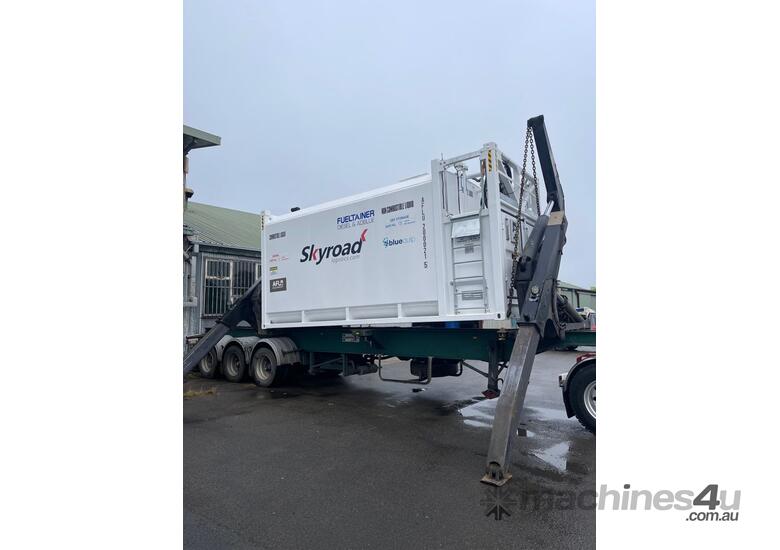 caption Fueltainer Combination Diesel Adblue Fuel Tank 23000l and 4500l