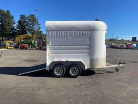 2003 Kara Kar 2 Horse XL Dual Axle Horse Float - picture1' - Click to enlarge