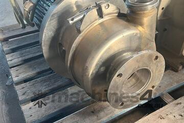 APV Puma Pump - 18.5kw - 130,000 l/h