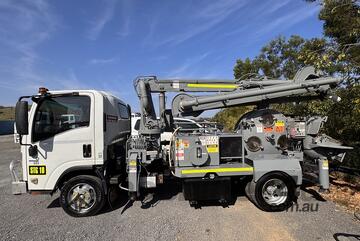 Kyukoto Kaihatsu 15 metre Concrete Boom Pump