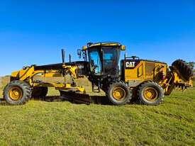 2010 Caterpillar 12M  - picture19' - Click to enlarge