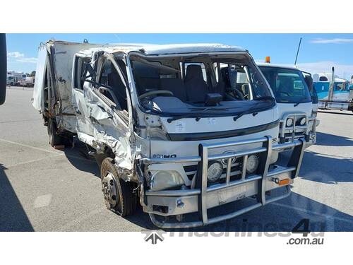 caption Hino 300 Series 816