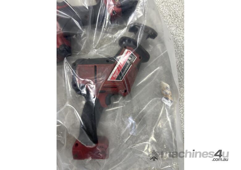 caption Milwaukee Rattle Gun & Reciprocating Saw (Police Lost & Stolen)