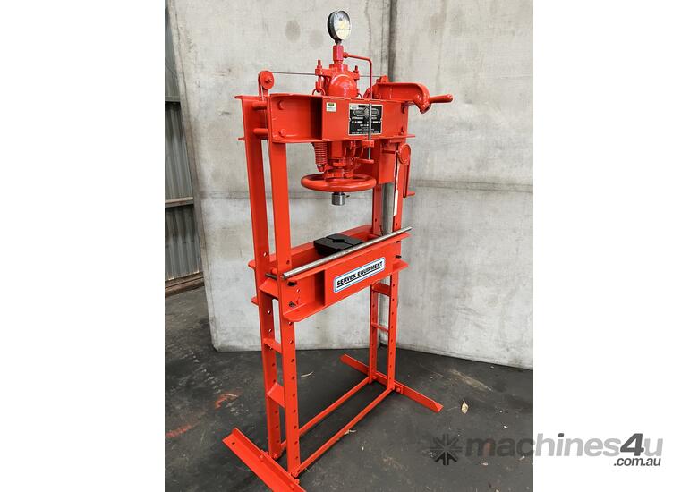Servex HP30 30 Workshop Press Reconditioned