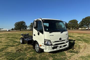 2025 Hino 616 AT 3430 WIDE Cab Chassis