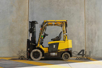 Hyster 2.5T Battery Electric 4-wheel forklift
