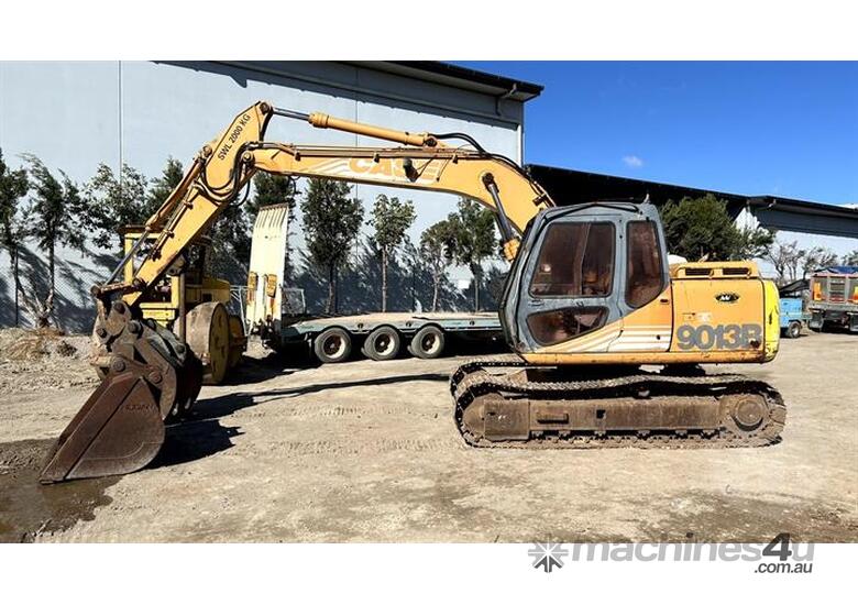 caption Case 9013 B
