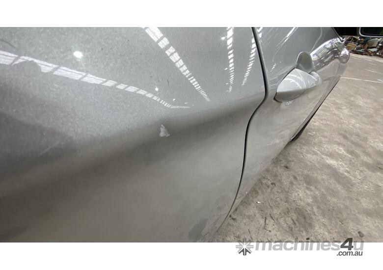 caption 2015 Hyundai i40 Active Wagon Petrol (Auto)