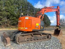 2020 Hitachi Zx225uslc-5B - picture2' - Click to enlarge