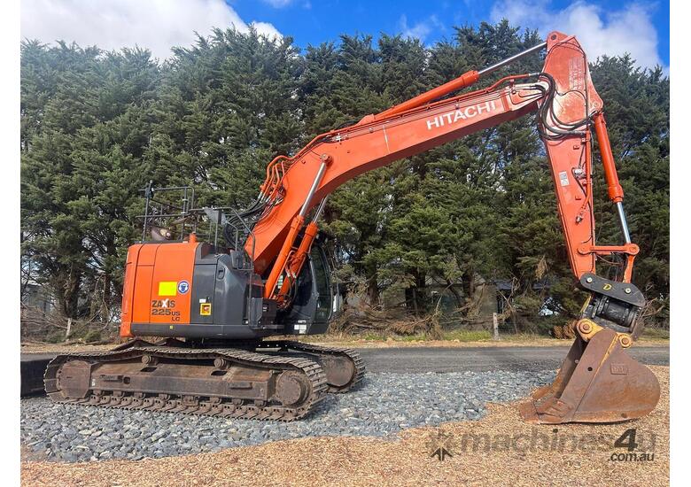 2020 Hitachi Zx225uslc-5B