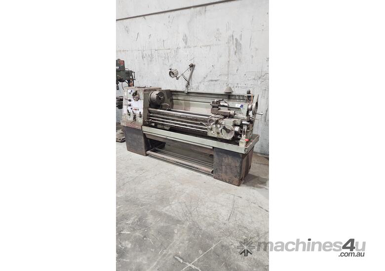 Dashin Champion Gap Bed Lathe