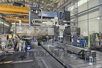 2007 HNK Model HR-30 Gantry type Machining Center