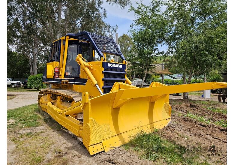 1990 KOMATSU D85E-21 DOZER WITH WINCH & GRAPPLE