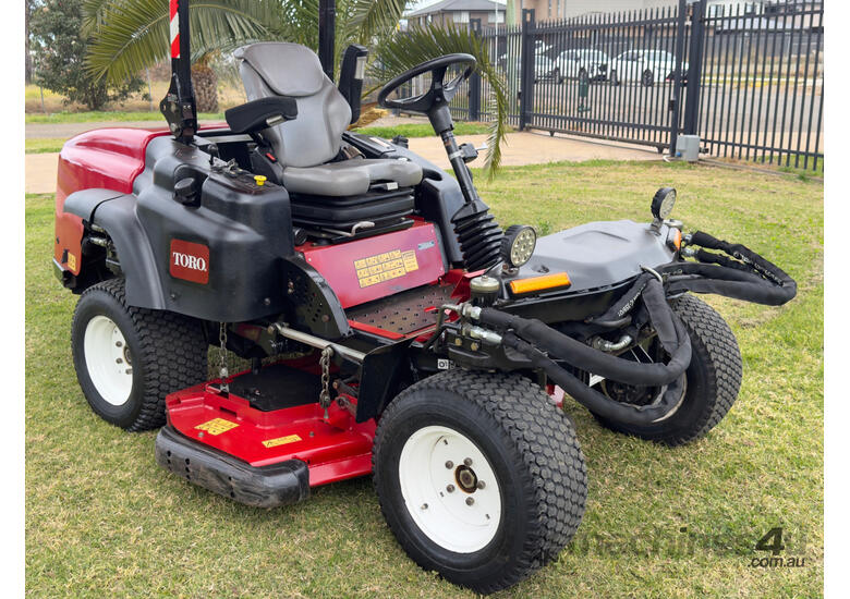 Toro Groundmaster 360 Standard Ride On Lawn Equipment