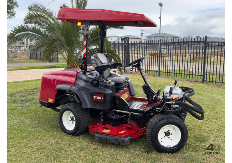 Toro Groundmaster 360 Standard Ride On Lawn Equipment