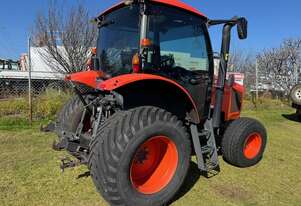 Tractor Kubota M100GX 2017 100HP 3PL 4x4 A/C Ex-council 6728hrs Tractor Kubota M100GX 2017 100HP 3PL 4x4 A/C Ex-council 6728hrs