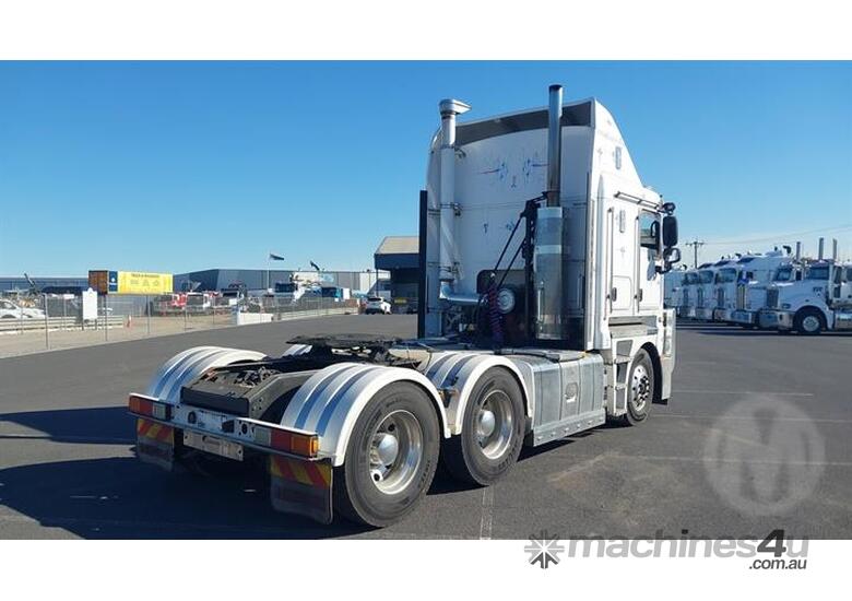 Kenworth K200