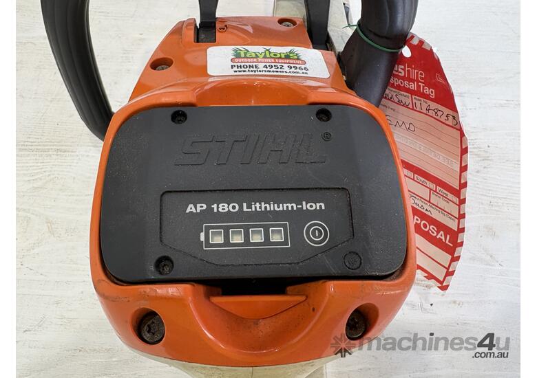 caption STIHL Cordless 300mm Chainsaw (Ex-Coates Hire)