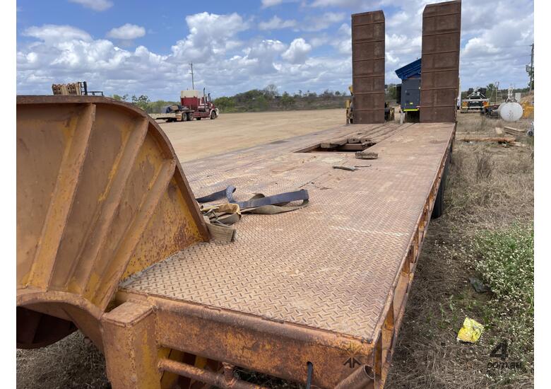 1986 Allison Trailers Quad Axle Low Loader