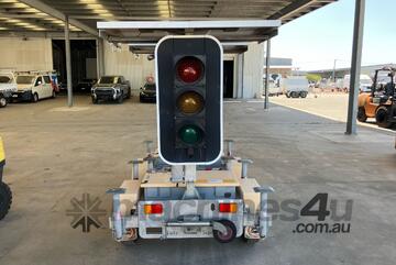 2017 Data Signs Single Axle Traffic Light Trailer Combination
