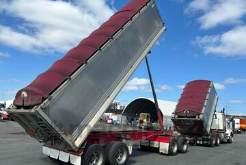 2019 Western Star 4800FS2 Tipper & Quad Dog Combination