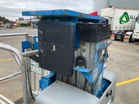 2015 Genie GR-15 Electric Manlift - picture2' - Click to enlarge