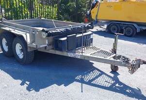 Sunshine Coast 2.4X1.5M Tipper