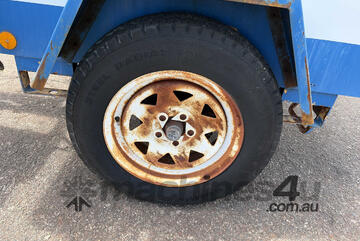 2012 Allight Trailer Mounted Light Tower