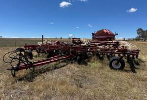 Morris 2011   7240 Air Seeder