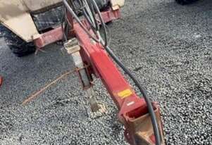 (9081) Giltrap fertilizer/ manure spreader ( no buyers premium on this lot)