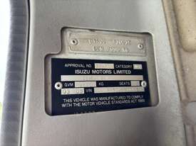 2005 Isuzu N-Series NC  4x2 Tray Truck - picture0' - Click to enlarge