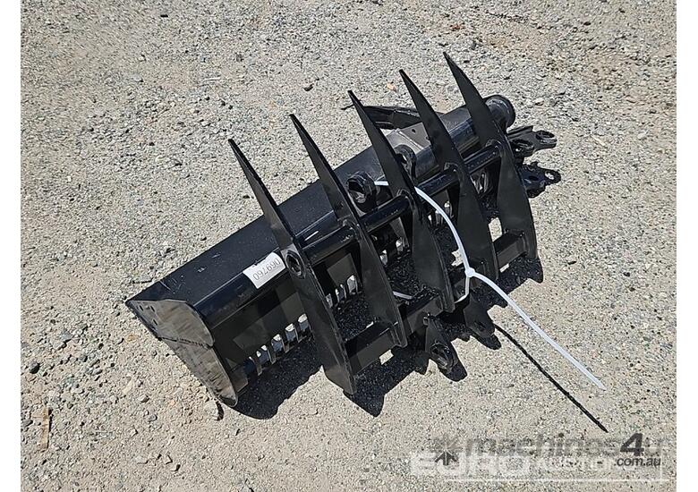 Unused 2026 Captok QTY (3) Sand Bucket, Ripper,  Rake to suit Excavator 