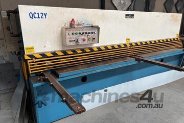 PACIFIC QC12Y Hydraulic Guillotine 3200mm x 3mm 3 Phase Industrial Shear Workshop Closing