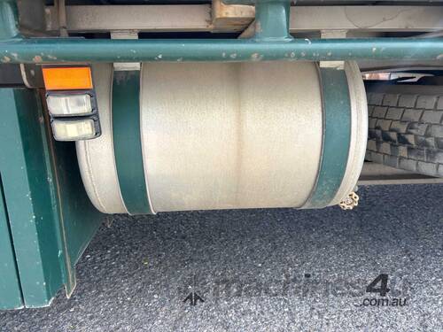 2011 Maxitrans ST3-OD Tri Axle Drop Deck Trailer