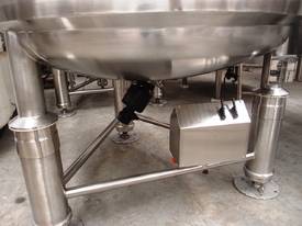 Stainless Steel Storage Tank - Capacity 3,500 Lt. - picture1' - Click to enlarge