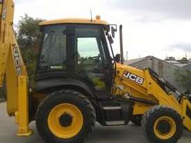 JCB 3CX - picture0' - Click to enlarge