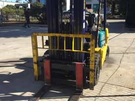 Komatsu Forklift - picture1' - Click to enlarge