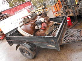 emulsion sprayer , trailer mnt , ex council - picture0' - Click to enlarge