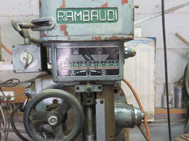 Vertical Milling machine - picture2' - Click to enlarge