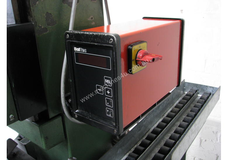 caption Bench Top Radial Riveting Rivet Machine