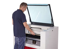 Trotec Speedy 360 CO2 laser engraving machine - picture2' - Click to enlarge