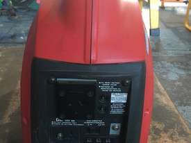 Honda Generator EU 10i Inverter Petrol 240 Volt Power Supply - picture0' - Click to enlarge