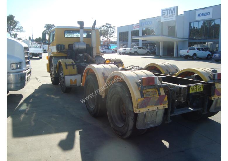 caption Iveco Acco Cab chassis Truck